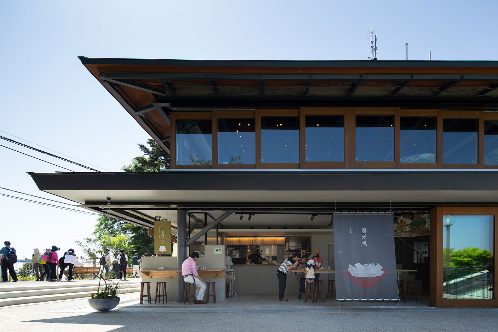 成瀬 猪熊建築設計事務所 Mount Takao Sumika 成瀬 猪熊建築設計事務所 Mount Takao Sumika